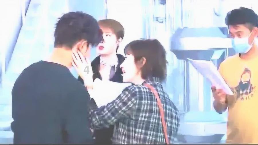 因尺度太大无人敢演，“过气”的她赶来救场，却意外被捧成一姐！